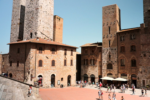 S. Gimignano, Siena, Chianti: eskorta, lunch i degustacjaS. Gimignano, Siena, Chianti: wycieczka z przewodnikiem, lunch i degustacja