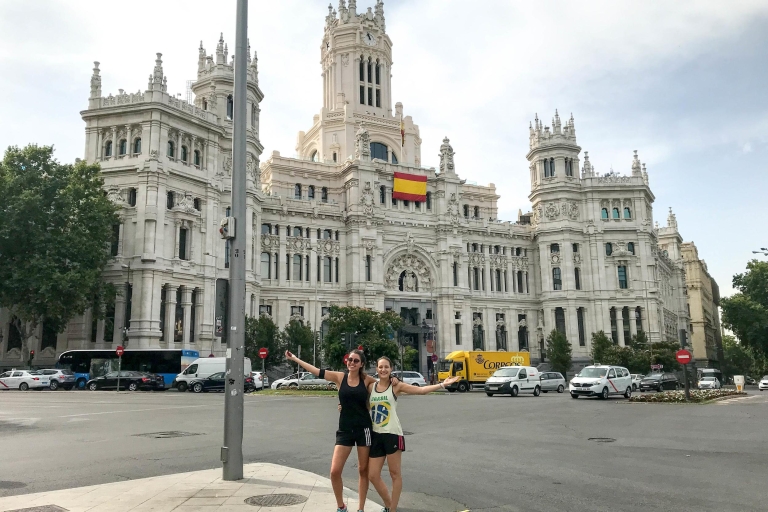 Madrid: visite guidée de course à piedMadrid: visite guidée privée avec ramassage à l'hôtel