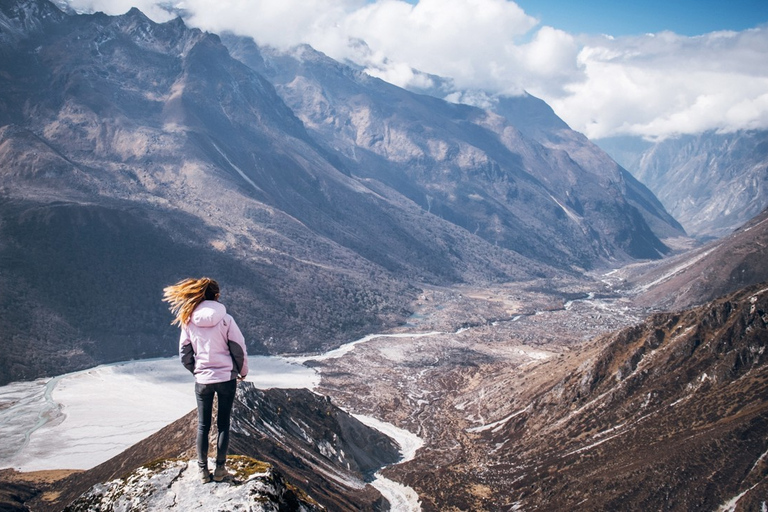 Kathmandu: 14-Day Langtang Gosaikunda Trek