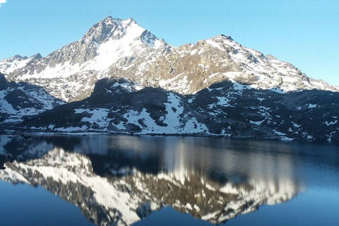 Kathmandu: 14-Day Langtang Gosaikunda Trek