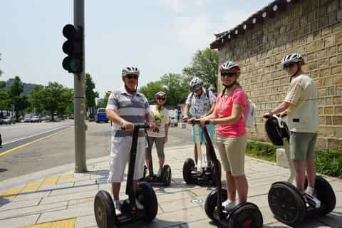 Seoul: Segway Old Town City Tour With Korean-Style Meal
