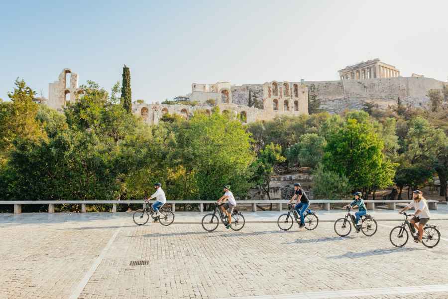 Athen: Elektrofahrrad-Tour mit optionaler Akropolis-Tour. Foto: GetYourGuide