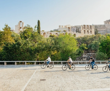 Athens: Old Town Highlights Guided E-Bike Tour