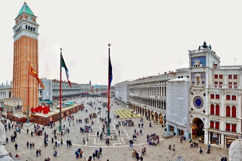 Venecia: visita guiada a la basílica de San MarcosTour matutino en inglés con góndola veneciana