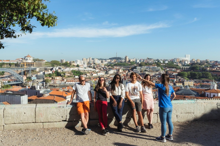 Oporto: tour guiado 3 horas por lo mejor de Oporto en SegwayTour compartido de 3 horas en español