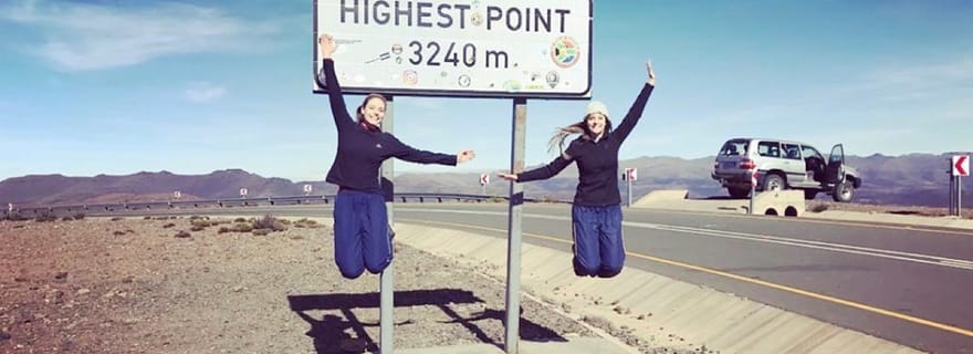 Depuis Durban : Excursion à la journée au col de Sani, au Lesotho et au village basotho