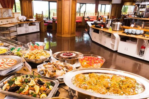 Food & drinks