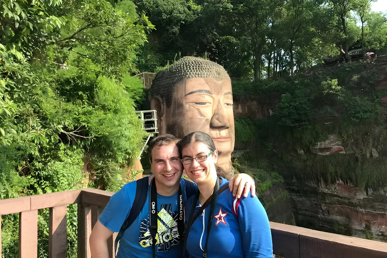 From Chengdu: Leshan Grand Buddha Private Day Tour