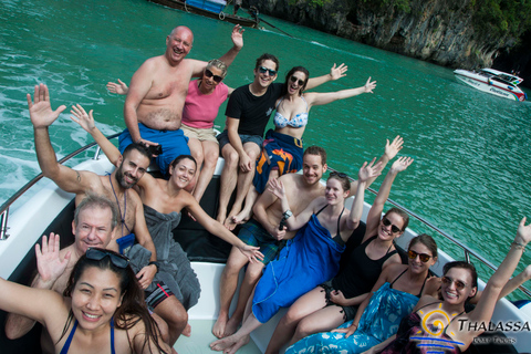 Krabi: Phi Phi Small Group Tour & Early Maya Bay with lunch