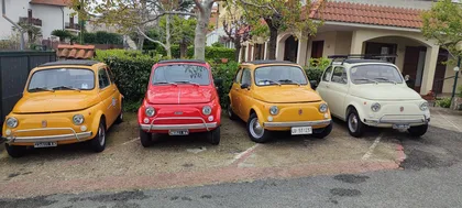 Amalfiküste: Vintage Fiat 500 mieten in Massa Lubrense