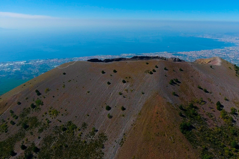 Sorrento: całodniowa wycieczka do Pompejów i WezuwiuszaWycieczka w języku angielskim
