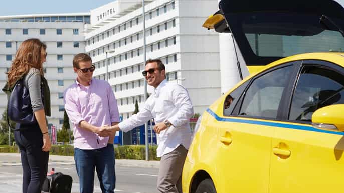 milan private airport transfer to or from the city center