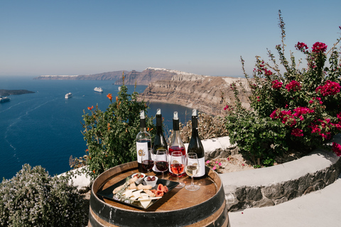 Santorini: Excursión a 3 Bodegas con TrasladoPunto de encuentro en la ciudad de Fira o en el pueblo de Kamari