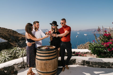 Santorini: Excursión a 3 Bodegas con TrasladoPunto de encuentro en la ciudad de Fira o en el pueblo de Kamari