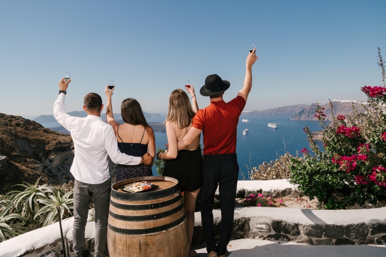 Santorini: Wycieczka z przewodnikiem po winnicyMiejsce spotkań w mieście Fira
