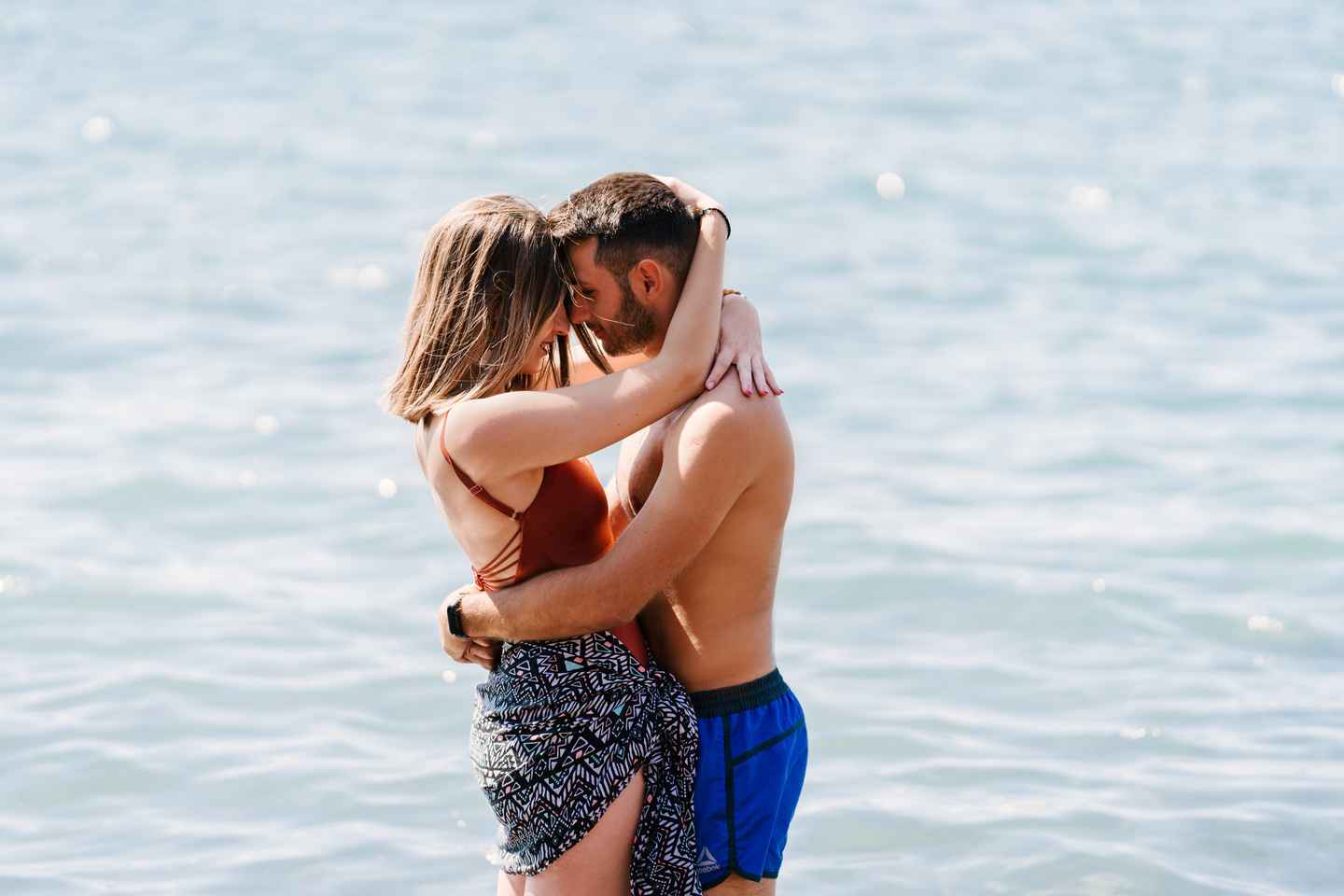 Santorini: Island Highlights Guided Day Trip with Oia Sunset