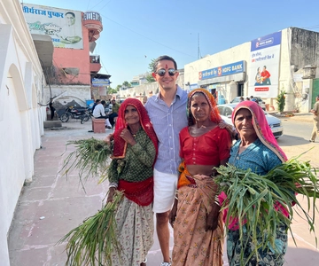 Spiritual Walking tour with Puja Ceremony -The Pushkar Route