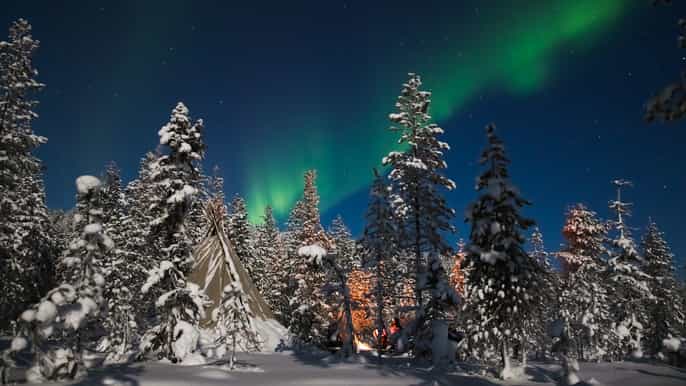 depuis rovaniemi aurores boréales et piquenique