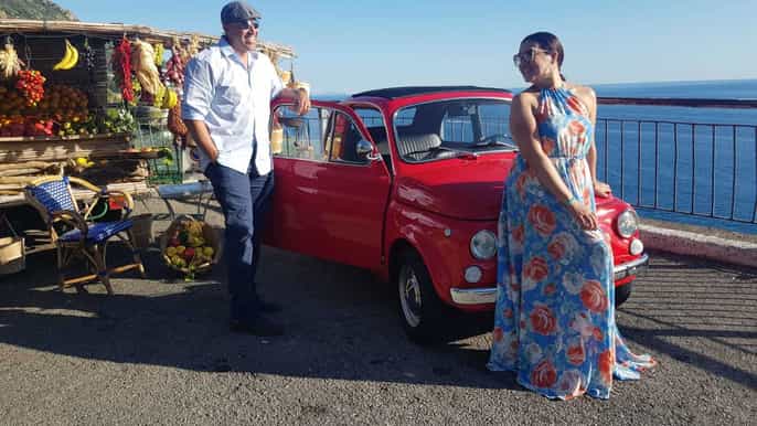 amalfi coast photo tour with a vintage fiat 500