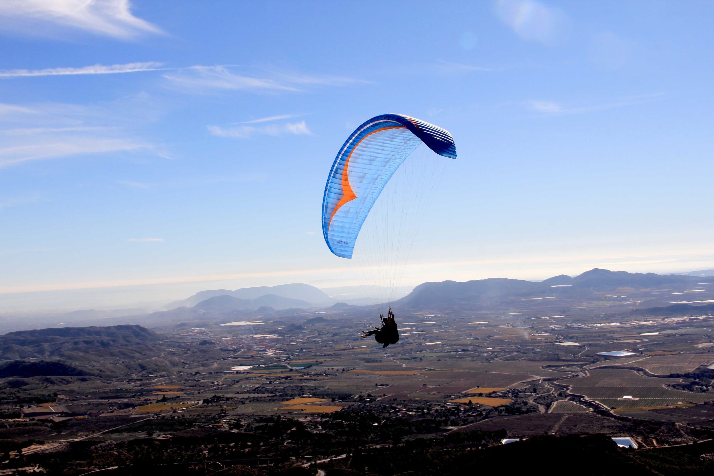 Alicante und Santa Pola: Tandem-Paragliding-Flug
