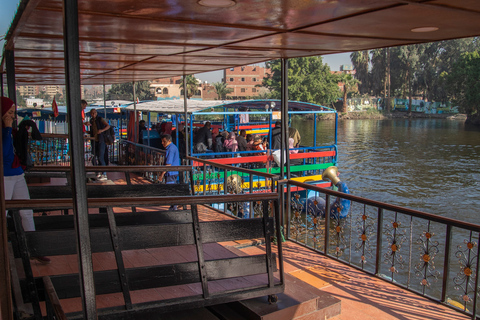 Il Cairo: Tour privato dei villaggi faraonici con trasferimento e pranzoTour con biglietti e pranzo