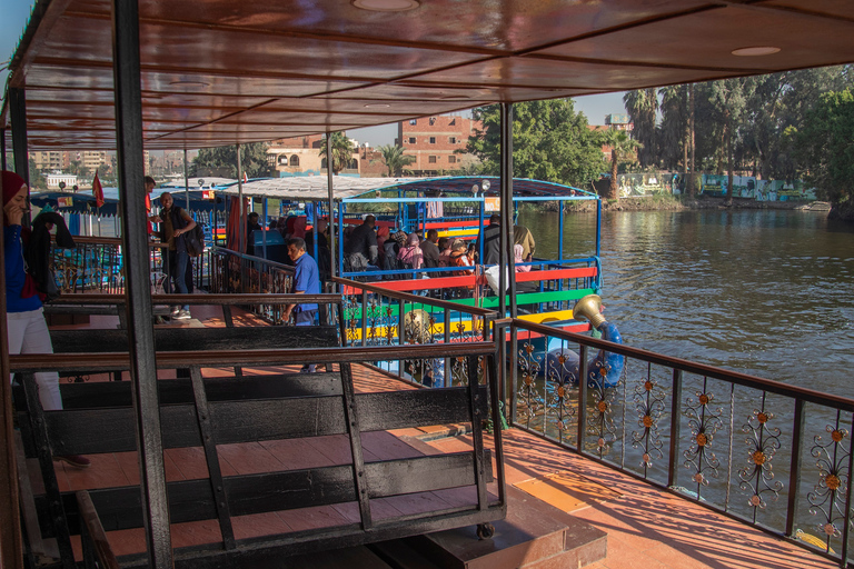 Il Cairo: Tour privato dei villaggi faraonici con trasferimento e pranzoTour con biglietti e pranzo