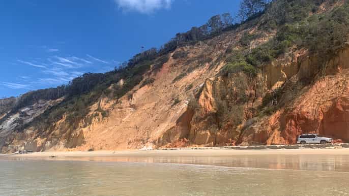 rainbow beach drive 4wd tour from noosa to mooloolaba