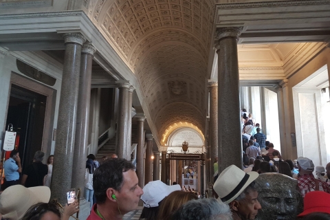 Rome: Private Tour of Vatican Museums French Tour