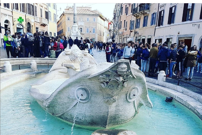 Roma fuentes y plazas Tour por la mañana con almuerzotour francés