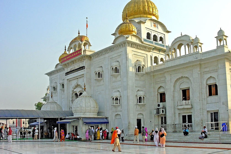 Tour de medio día por los Templos de Delhi con recogida y traslado incluidosTour estándar