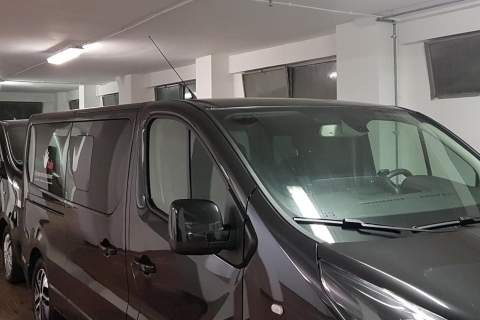 Rome: Private Transfer to/from Fiumicino or Ciampino Airport From Rome Hotel to Fiumicino or Ciampino Airport (Night)