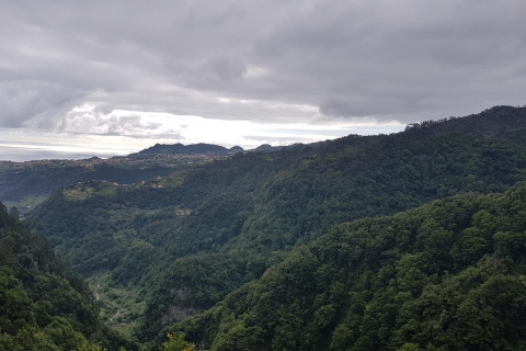 Madeira: privé begeleide Levada do Rei-wandeling PR18Excursie met ophaalservice in Zuidwest-Madeira