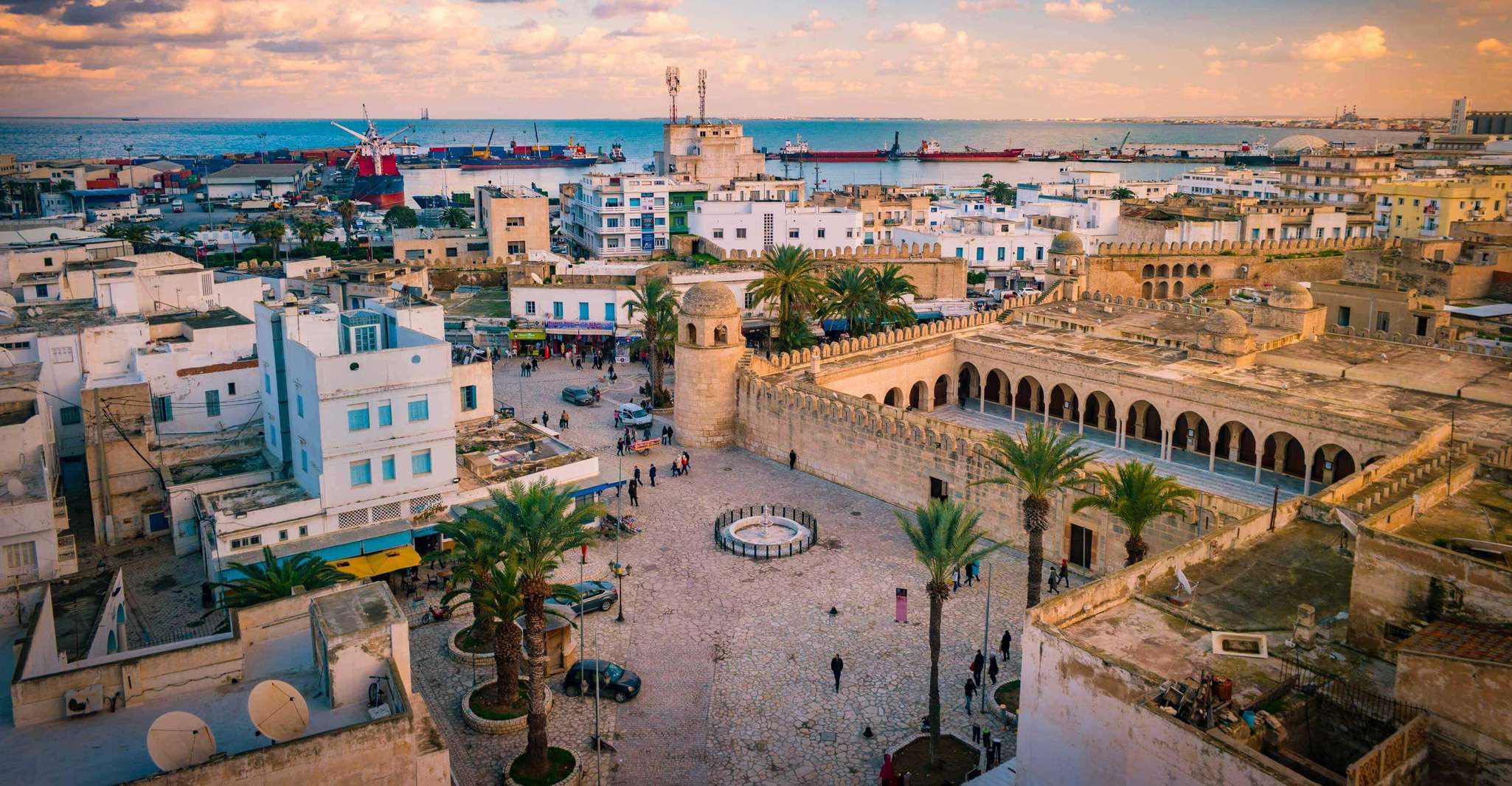 De Tunis, voyage d'une journée à Kairouan, El Jem et Sousse - Hizvo