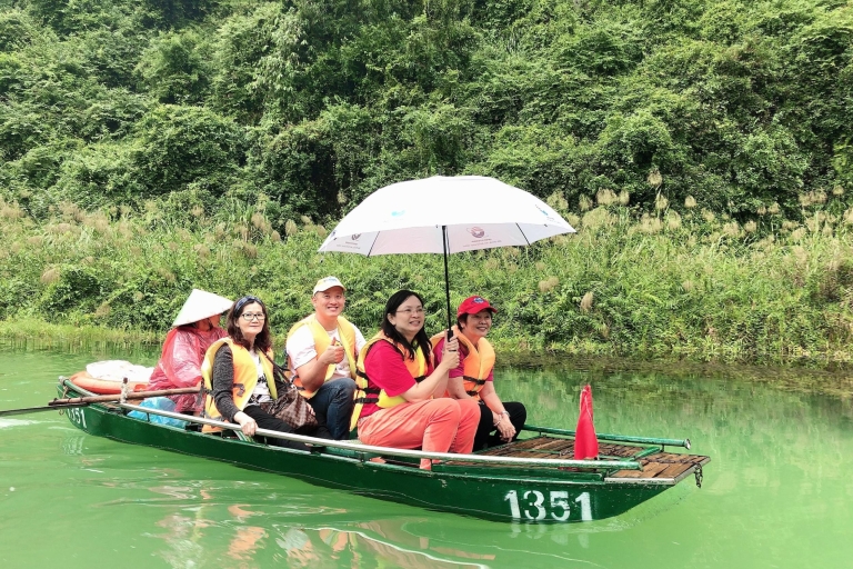 Hoa Lu, Mua-grot en Trang Een boottocht met kleine groepenKleine groep met ontmoetingspunt