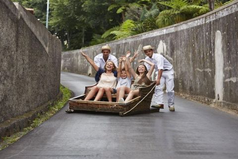 Madeira: Monte Sightseeing Tour & Toboggan Sled Ride
