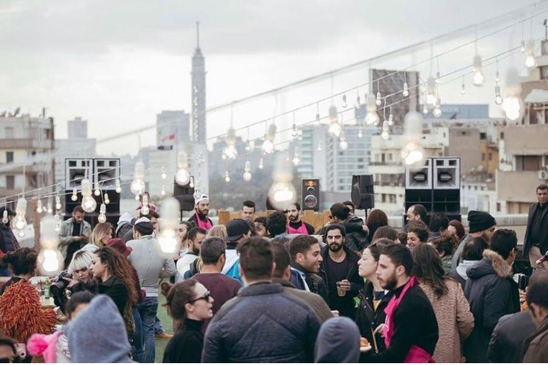 Le Caire : Visite des pubs et des bars clandestins avec 2 boissons gratuitesLe Caire : Tournée des pubs et des bars clandestins avec 2 boissons gratuites