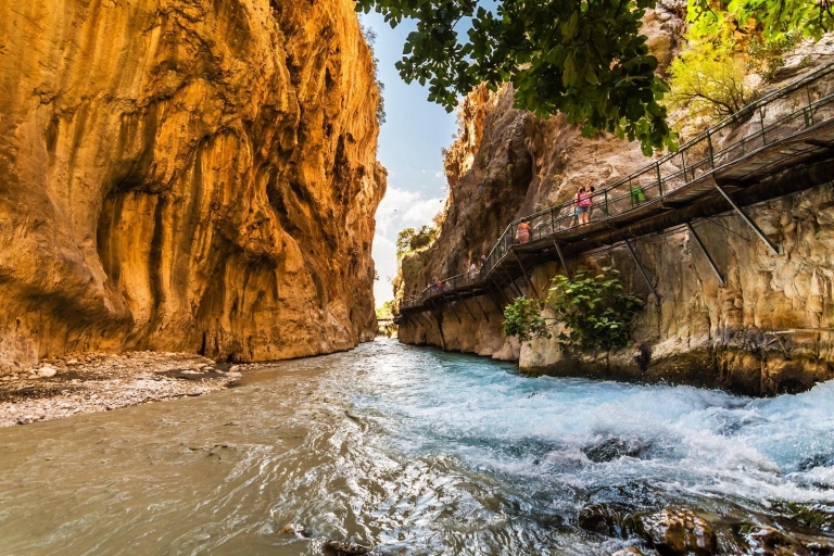 From Fethiye: Jeep Safari to Saklikent Gorge with Lunch