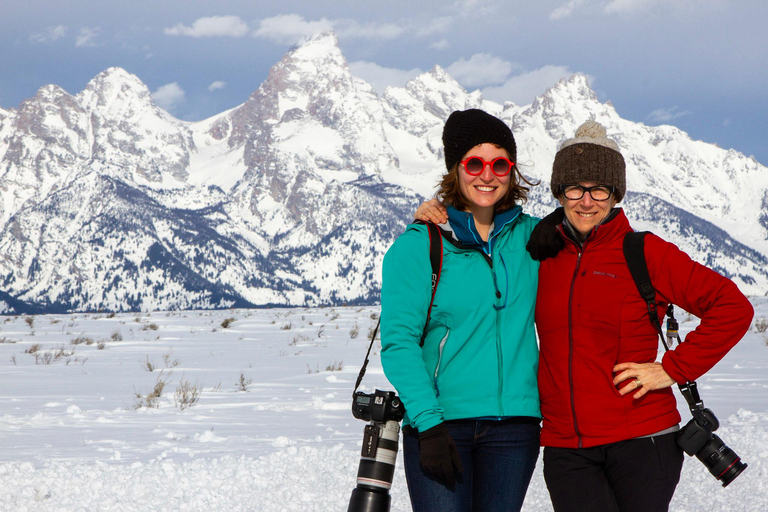 Grand Teton National Park: 4-Hour Easy Snowshoeing Tour Private Tour up to 5 Guests