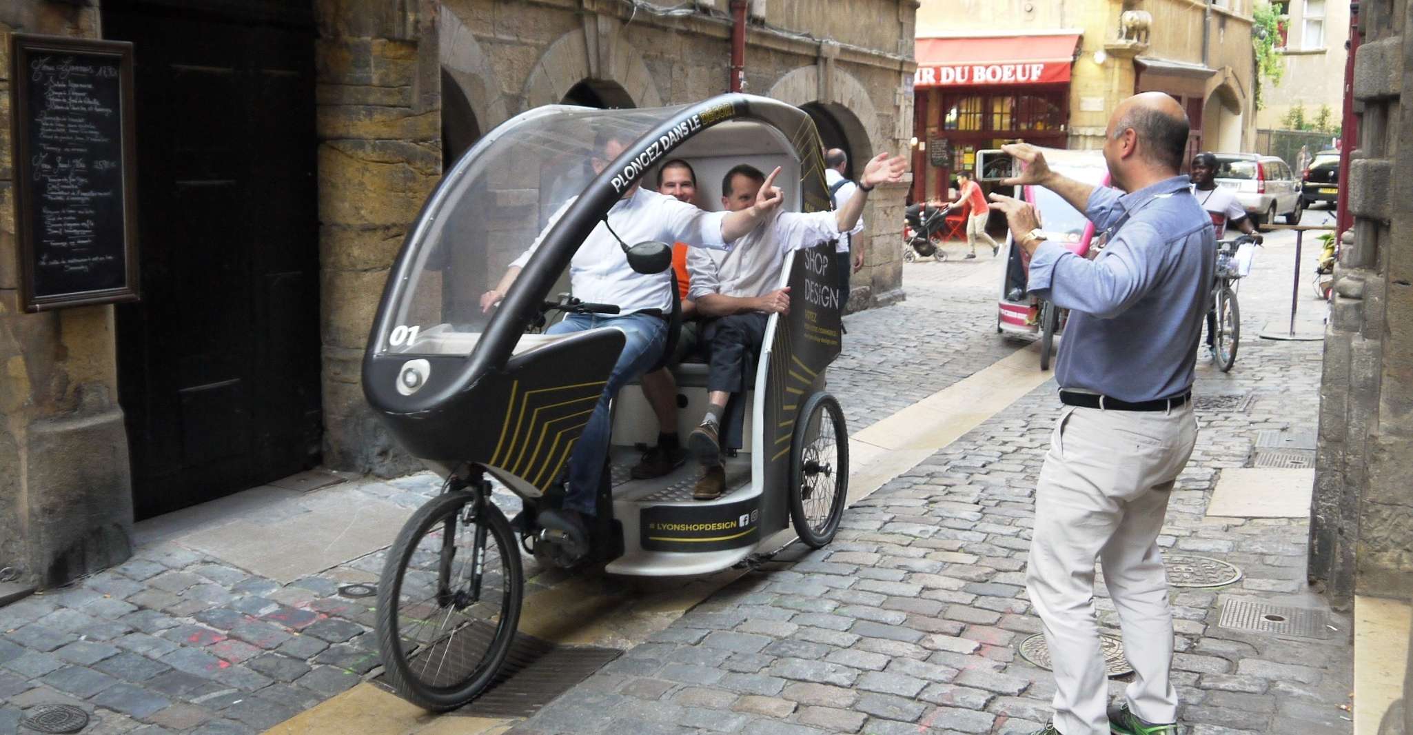Lyon, 1 ou 2 heures Pédicab Tour - Hizvo