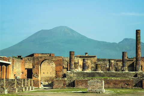 Napels: shuttlebus naar PompeiiShuttlebus naar Pompeii – vertrek om 11.05 uur