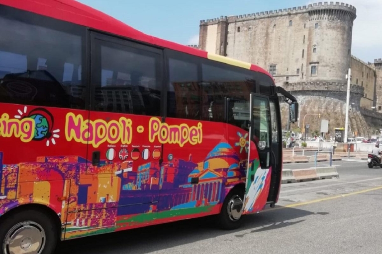 Nápoles: autobús lanzadera a PompeyaTraslado en autobús a Pompeya: salida a las 9:20 a. m.