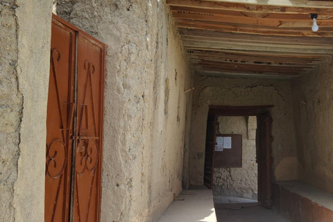 Muscat: 5 Hours City and Fanja Heritage Tour with Guide