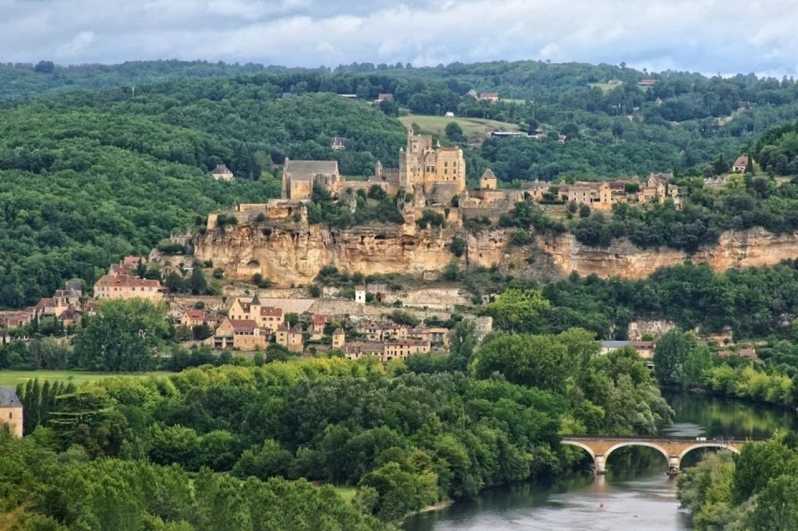 Sarlat-la-Canéda : Visite d'une demi-journée de la vallée de la Dordogne en privé