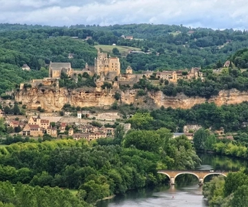 Sarlat: Private Tour to the Dordogne Valley
