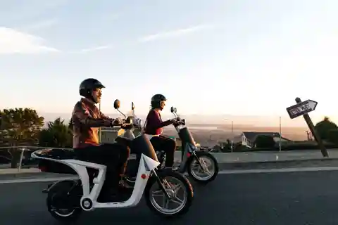 Monterey: Tour panoramico di mezza giornata con scooter elettrico autoguidato