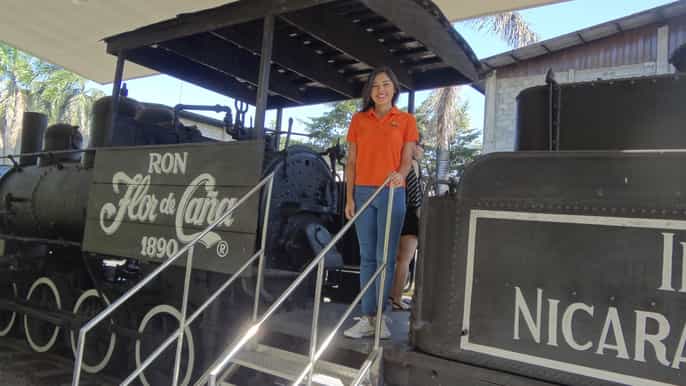 león and flor de caña private city and rum distillery tour