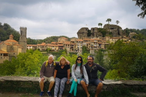 Z Barcelony: prywatna wycieczka po średniowiecznych miastach z lunchem