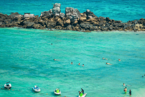 Phuket: Phi Phi Islands båttur med snorkling och lunch