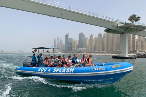 رحلة بحرية في رأس السنة الجديدة لمدة 3 ساعات في دبي 2026رحلة بحرية لمدة 3 ساعات منتصف الليل في دبي بمنا