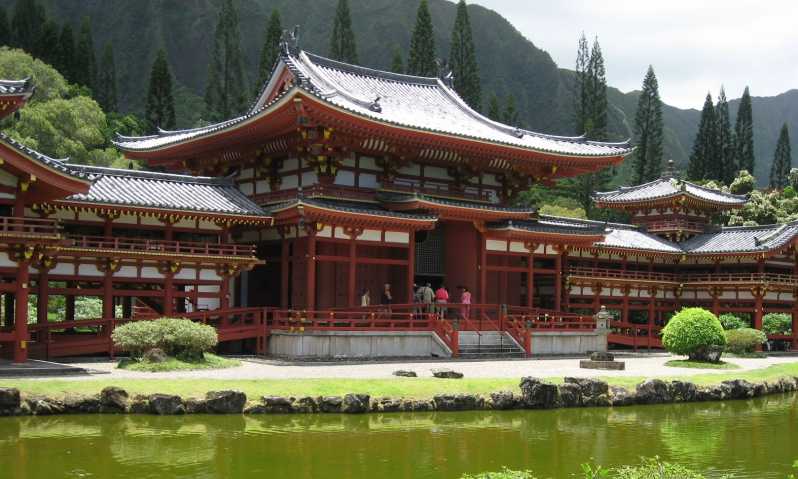 Uji: Green Tea Tour with Byodoin and Koshoji Temple Visits